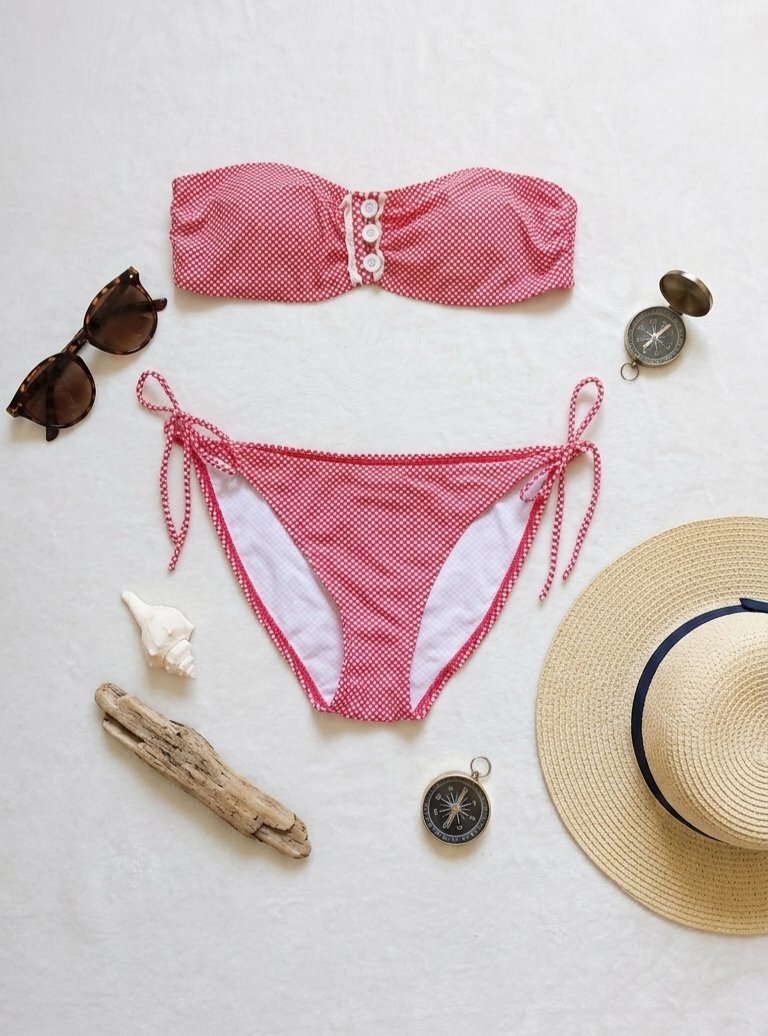 Bikini ALDO Vintage Chic : Le Look Rétro Irrésistible en Rouge & Blanc ❤️🤍❤️