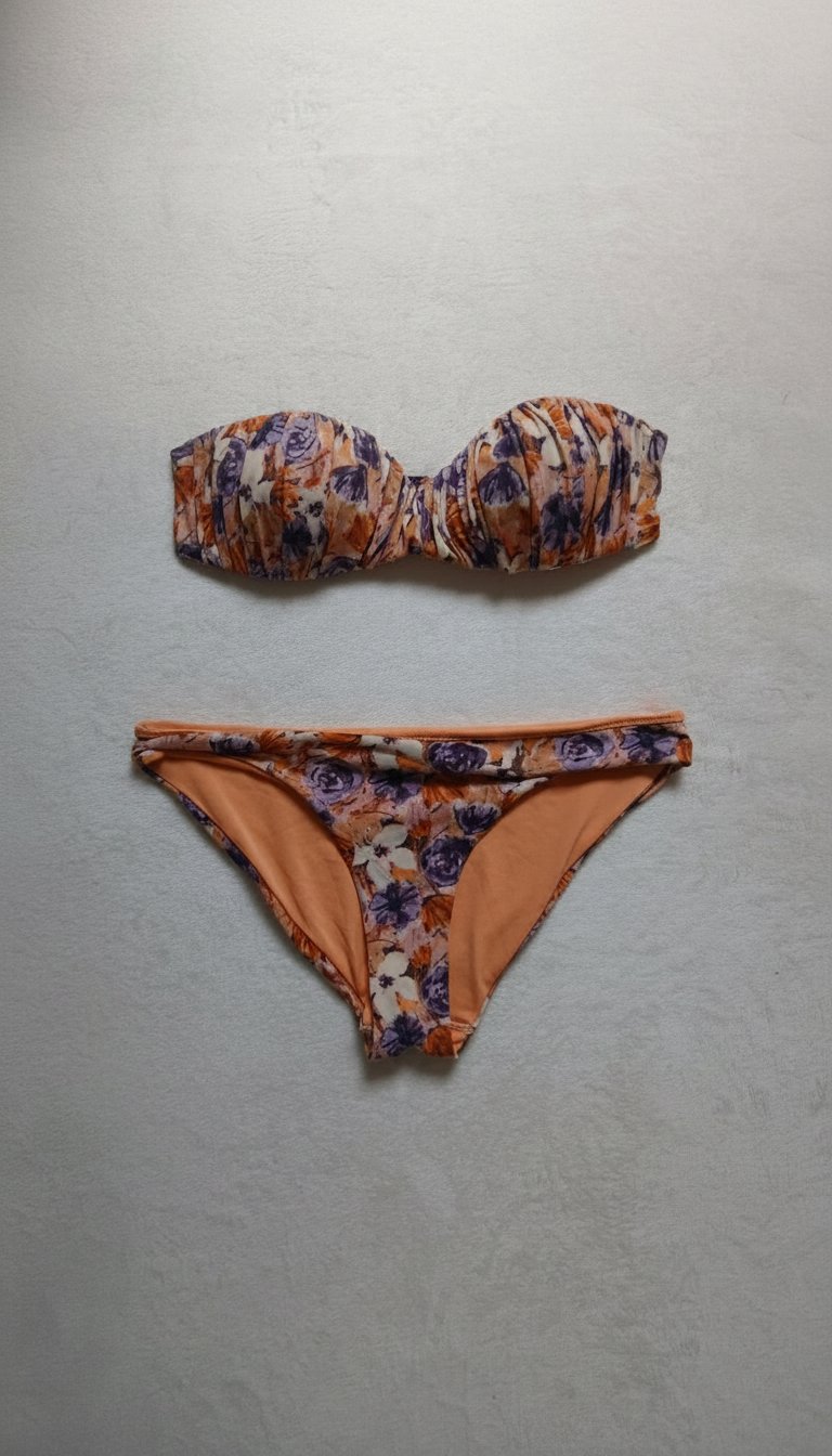 Bikini Bandeau H&M à Motif Floral Orange et Violet - Taille 36/38