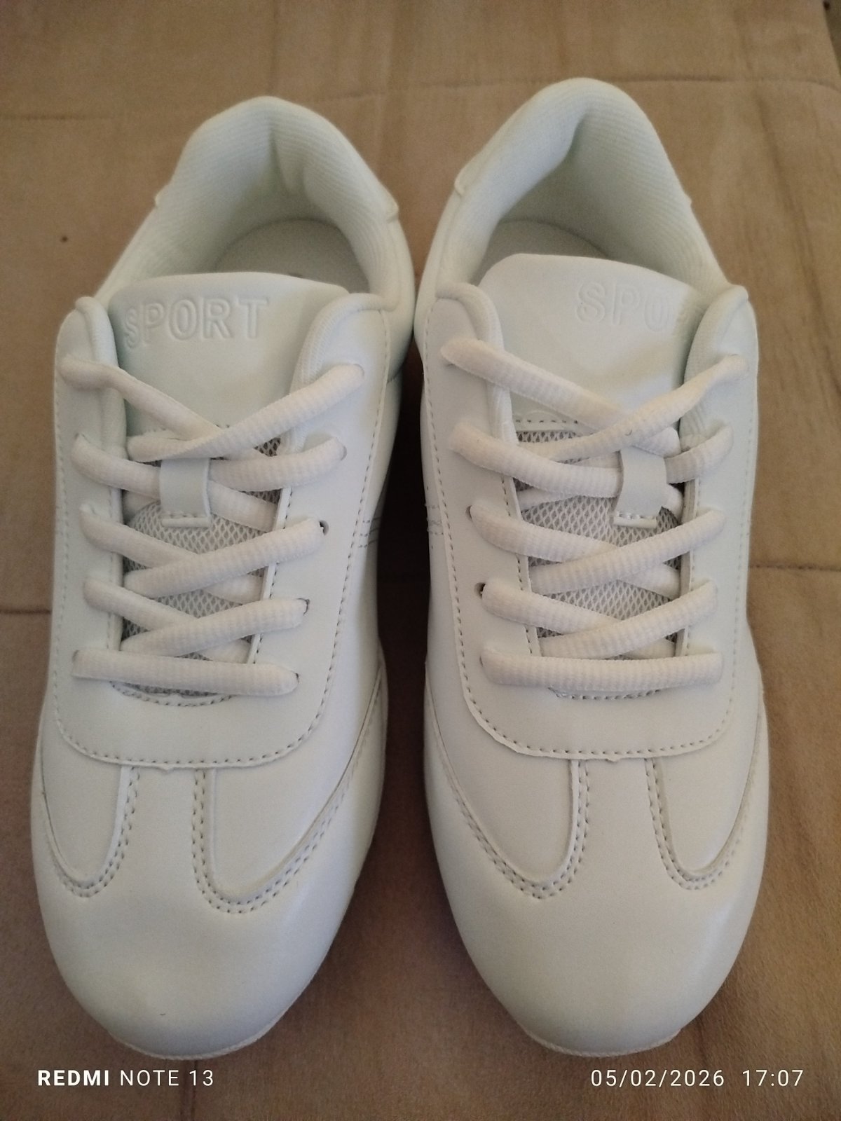 Chaussures pour gymnastique 