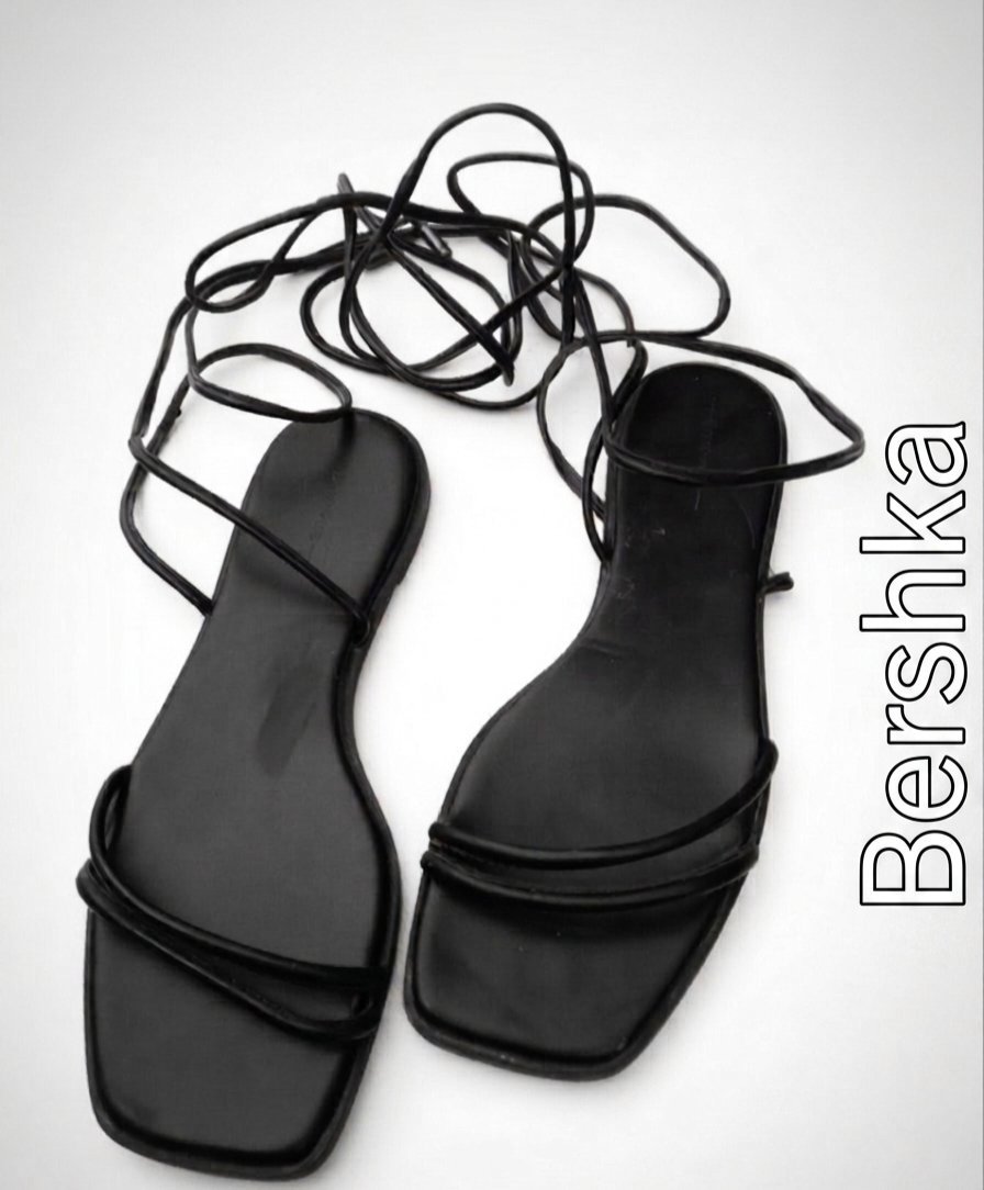 Sandales Bershka 39 (ylabess 38 aussi)