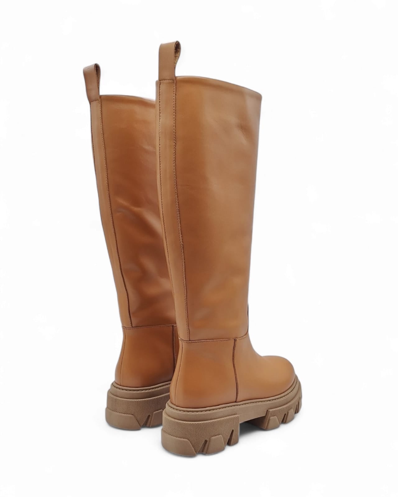 Bottes en cuir marron caramel