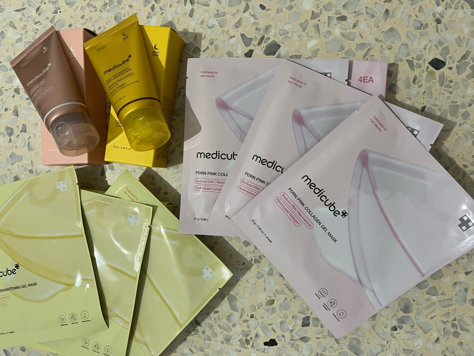 Skin care korean medicube