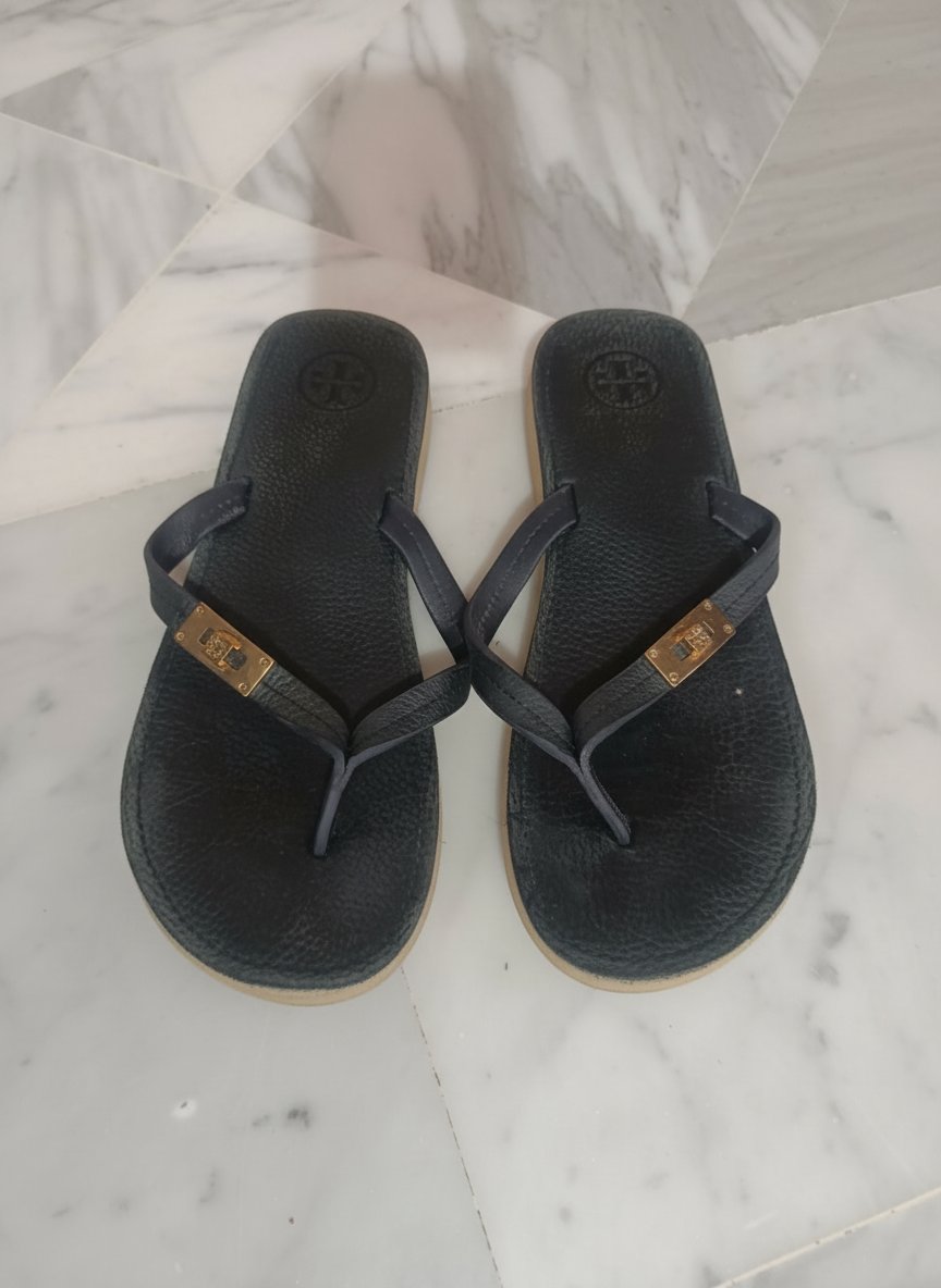 Tongues en cuir tory burch