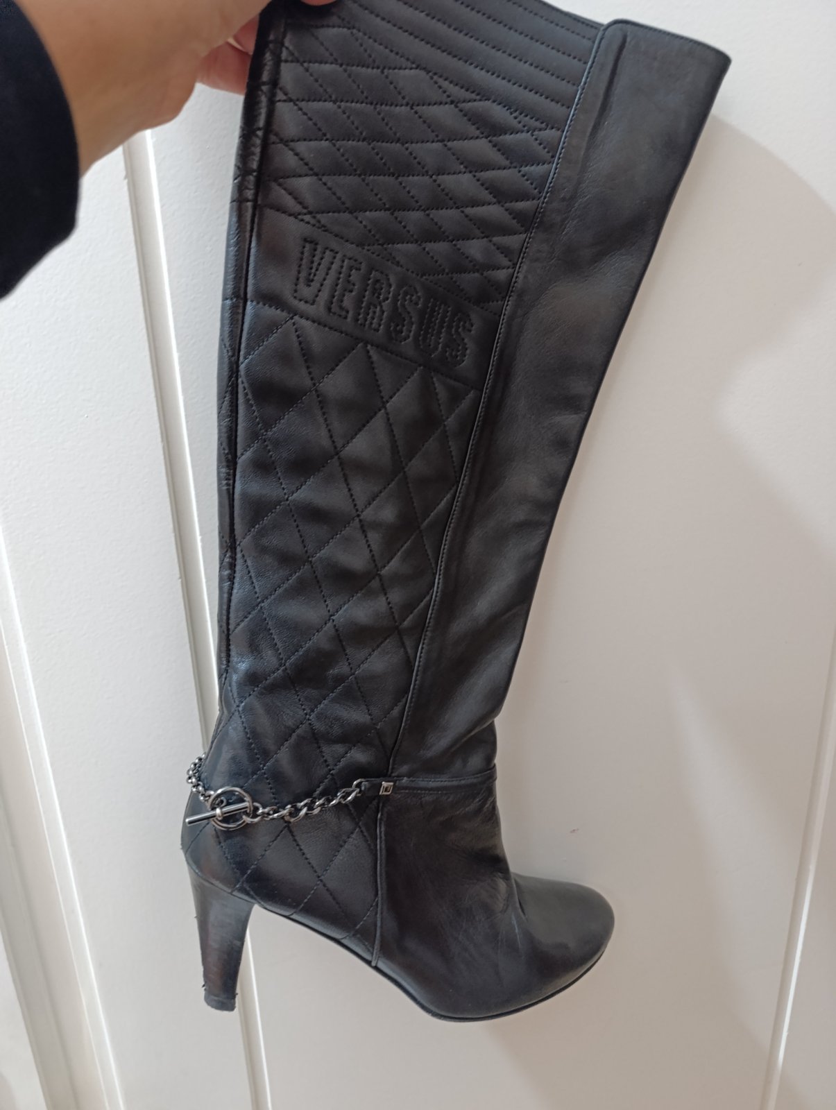 Bottes en cuir VERSUS 