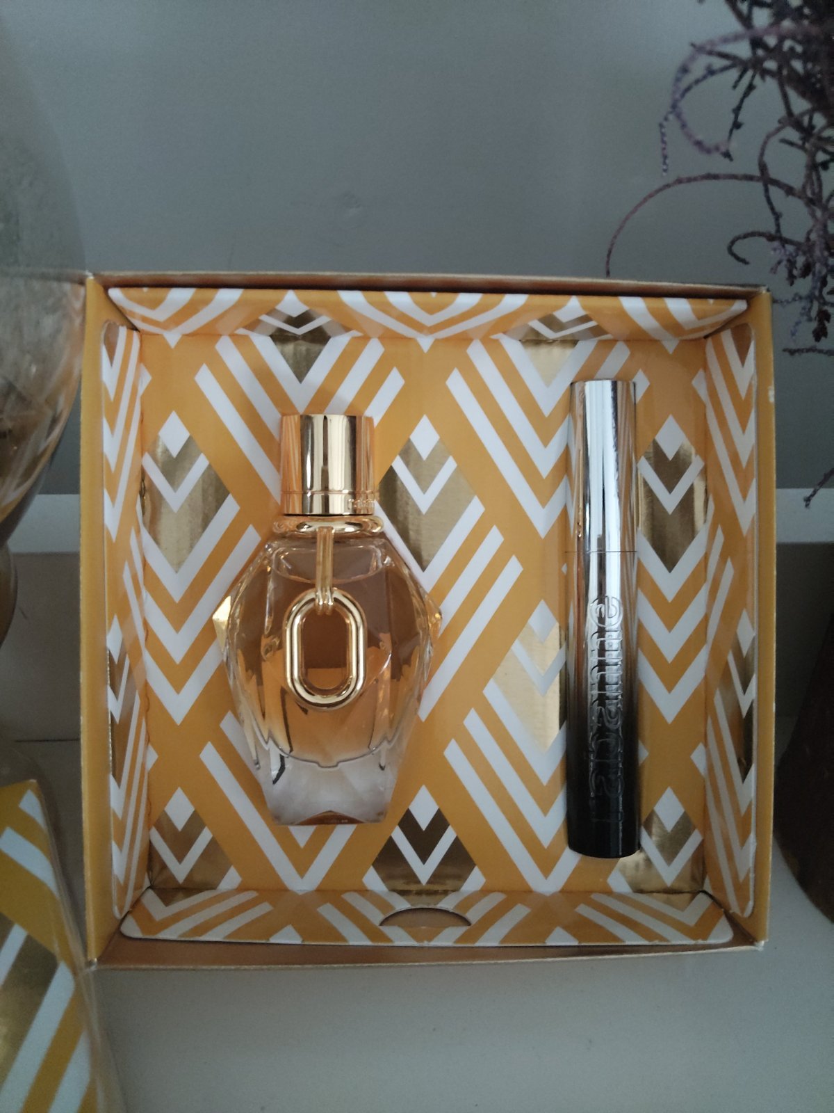 Coffret "Million Gold "parfum et mascara paco rabane neuf 