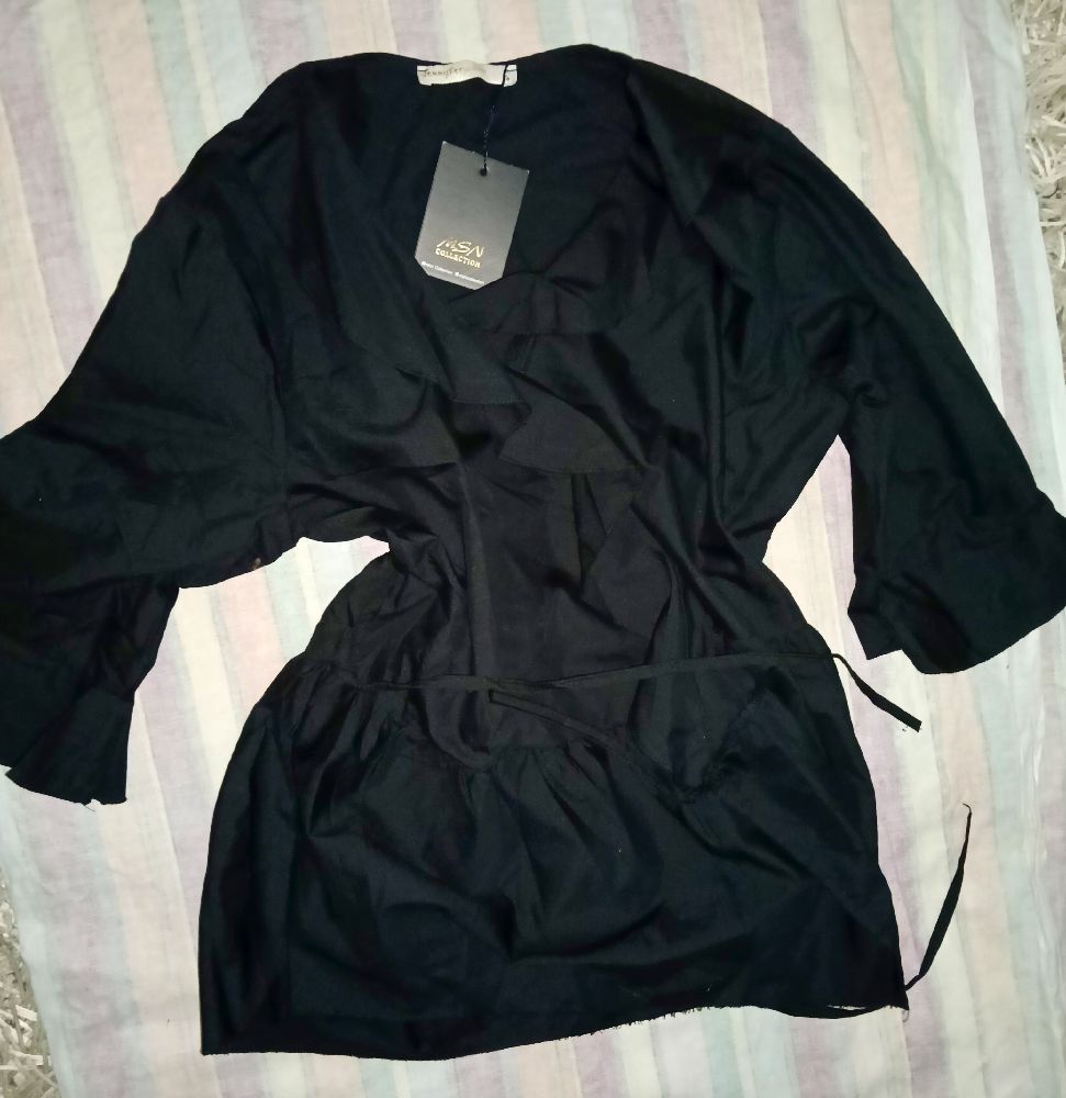 Chemise croisée à nouer