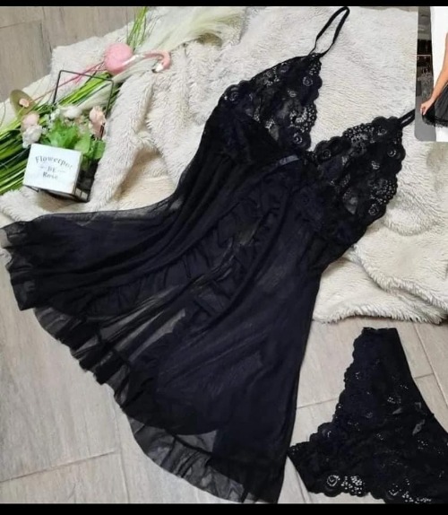 Nuisette trés feminine