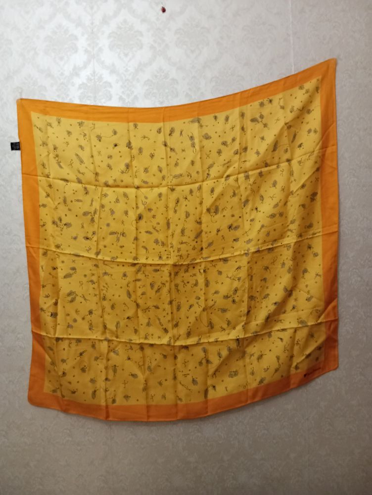 tres beau foulard  saint_etienne