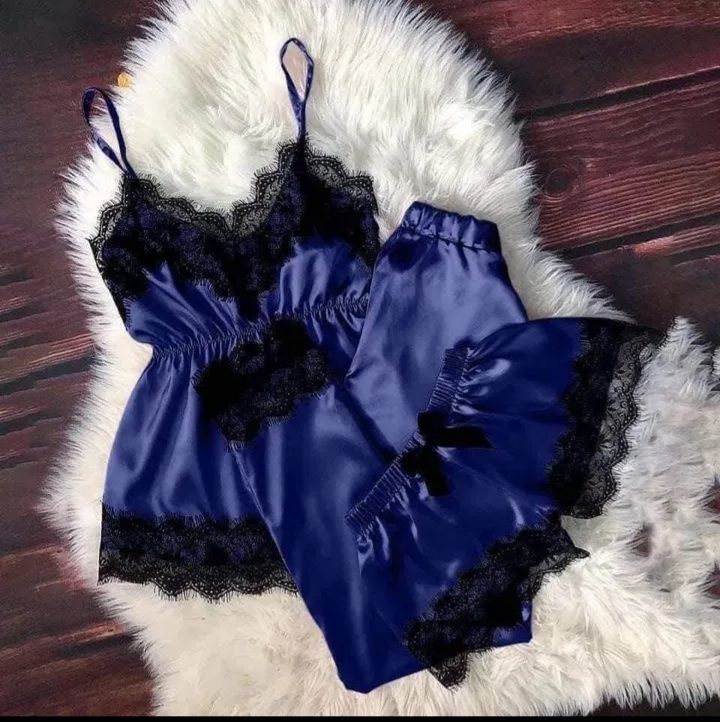 3 pieces en satin