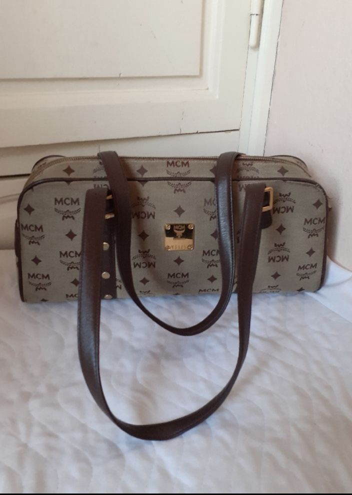 Tres beau sac MCM aithentique