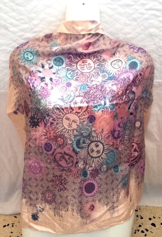 Foulard en soie christian lacroix authentique