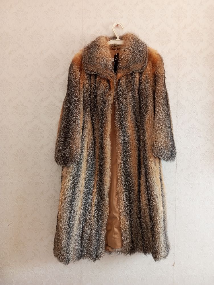 Manteau forrure tout neuf