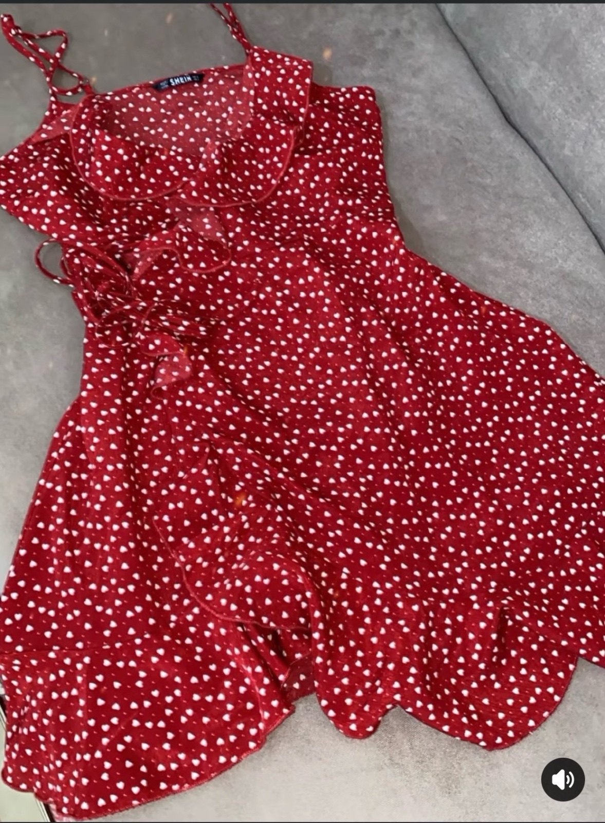 Robe portefeuille tres jolie