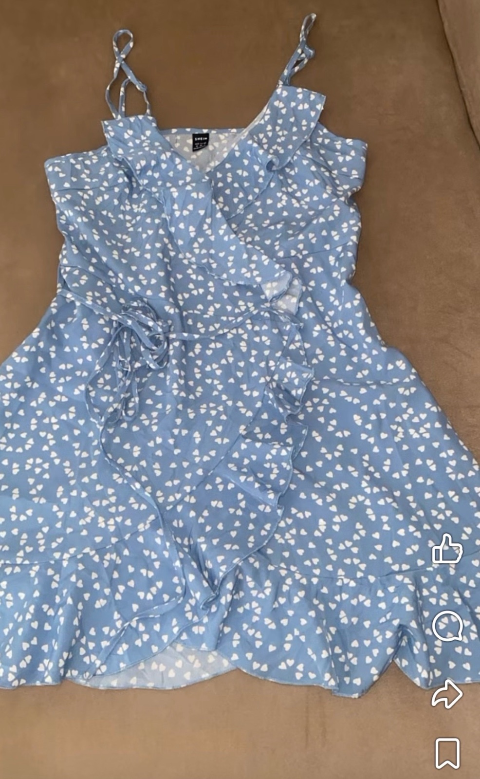 Robe portefeuille tres jolie 