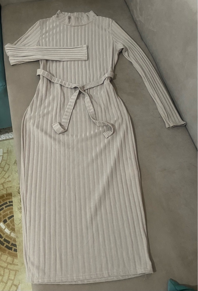 Robe camel tres jolie 💛