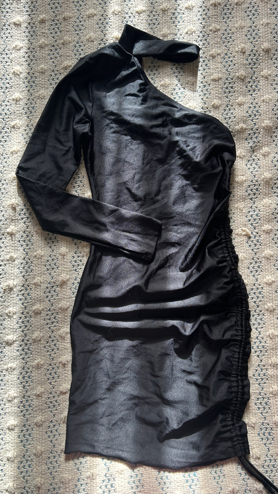 Robe asymétrique noir 
