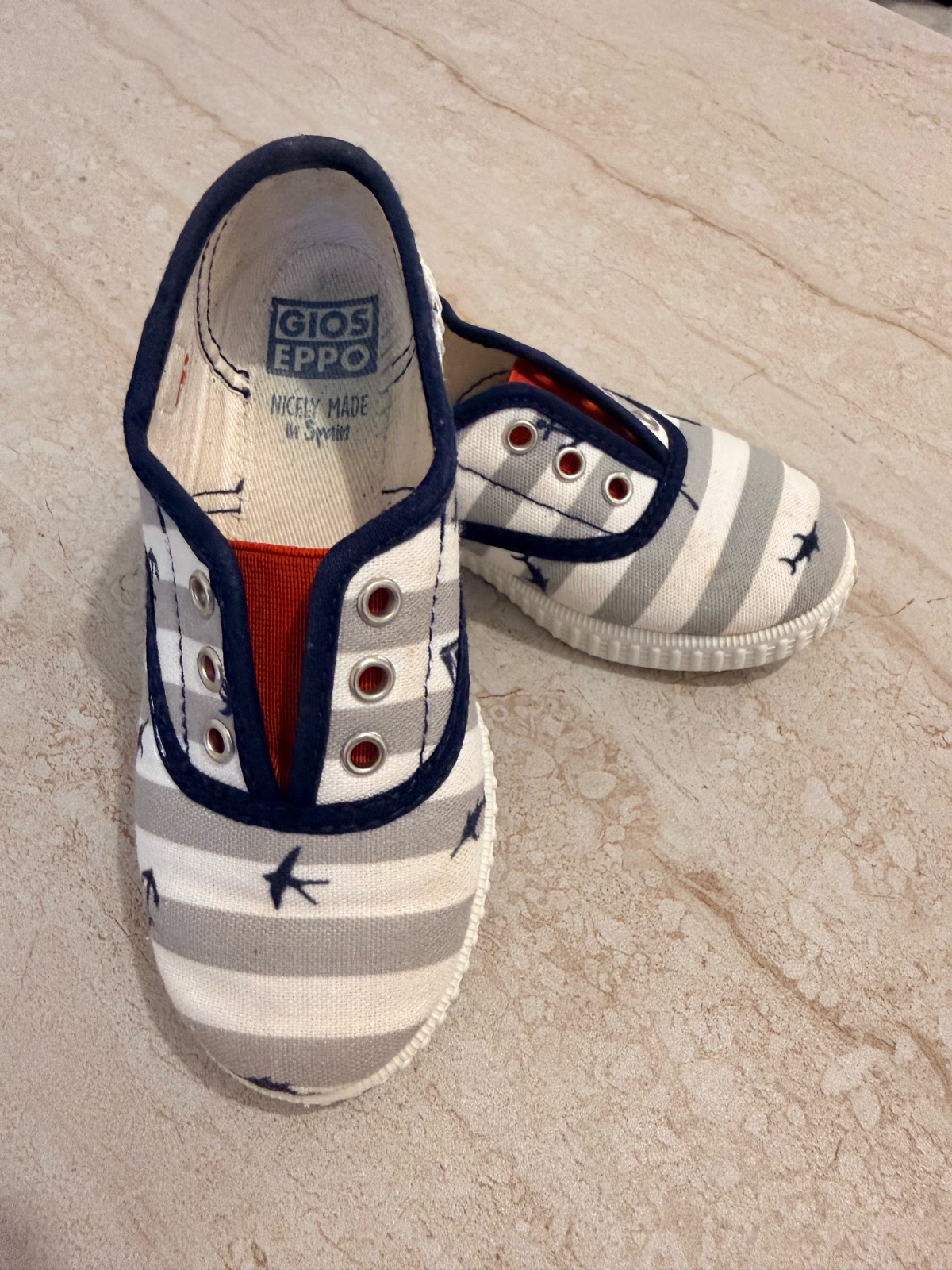 Espadrille garçon marque gioseppo