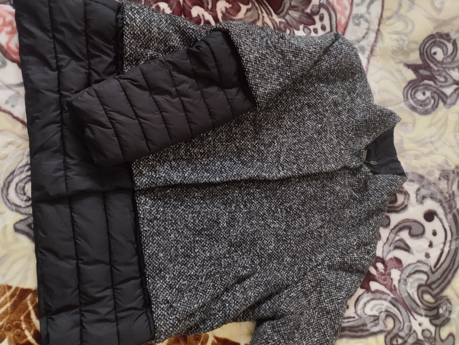 Un Très Beau Manteau "Luxury" Neuf 