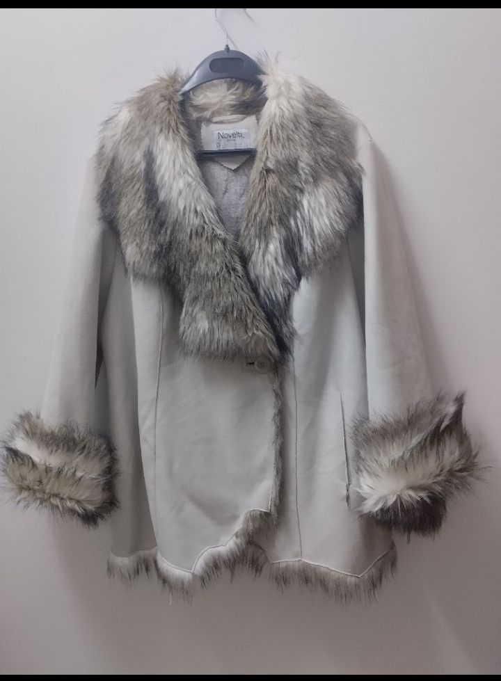 Manteau"Novelti"intérieur en fourrure 🤍❄️