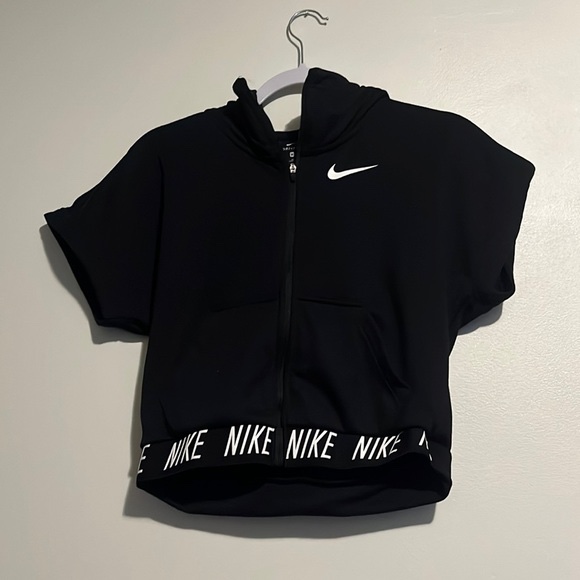 Nike sleeveless hoodie 