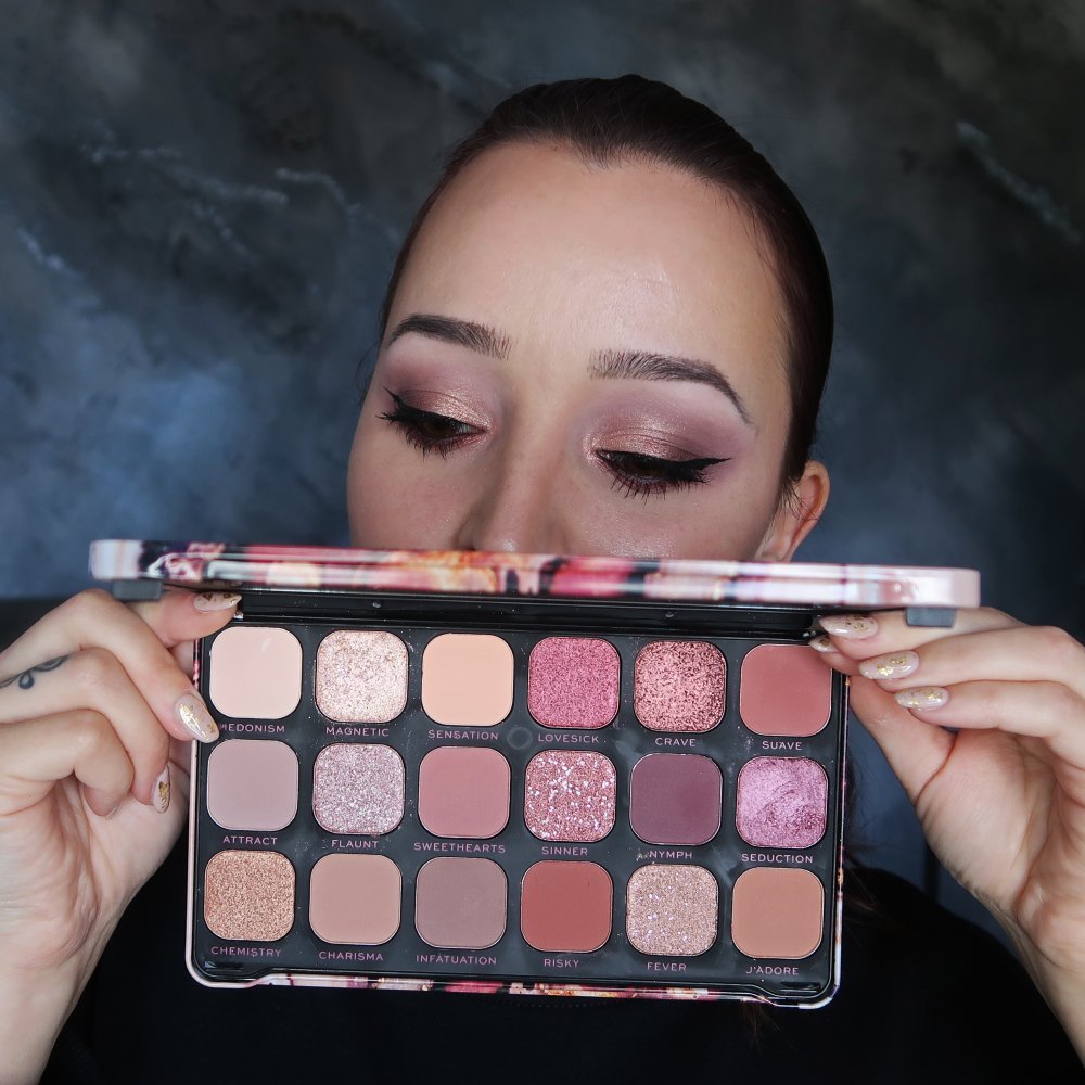 Palette Révolution neuve cachetée 