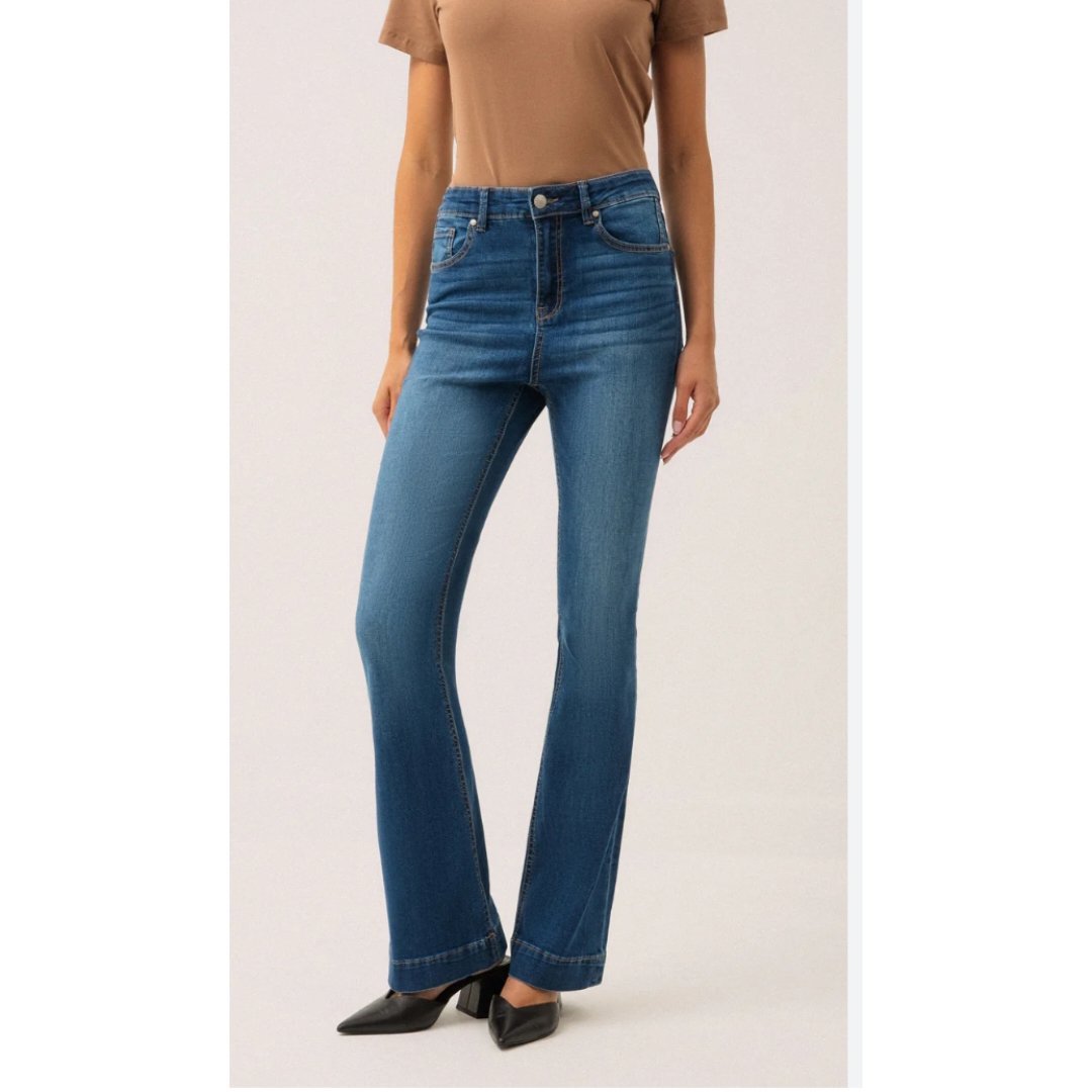 Jean flare taille haute SHEIN T36 NEUF. 20% de remise avec le code 