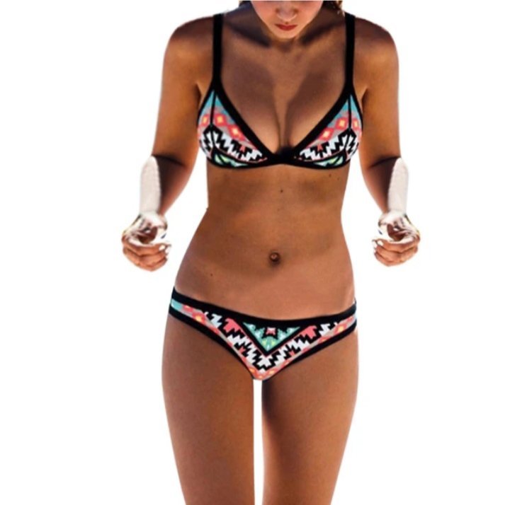Lot de 3 pièces 🖤 bikini tribal UNDIZ T36 NEUF + une jolie robe bohème dos nu offerte 💕  💕 