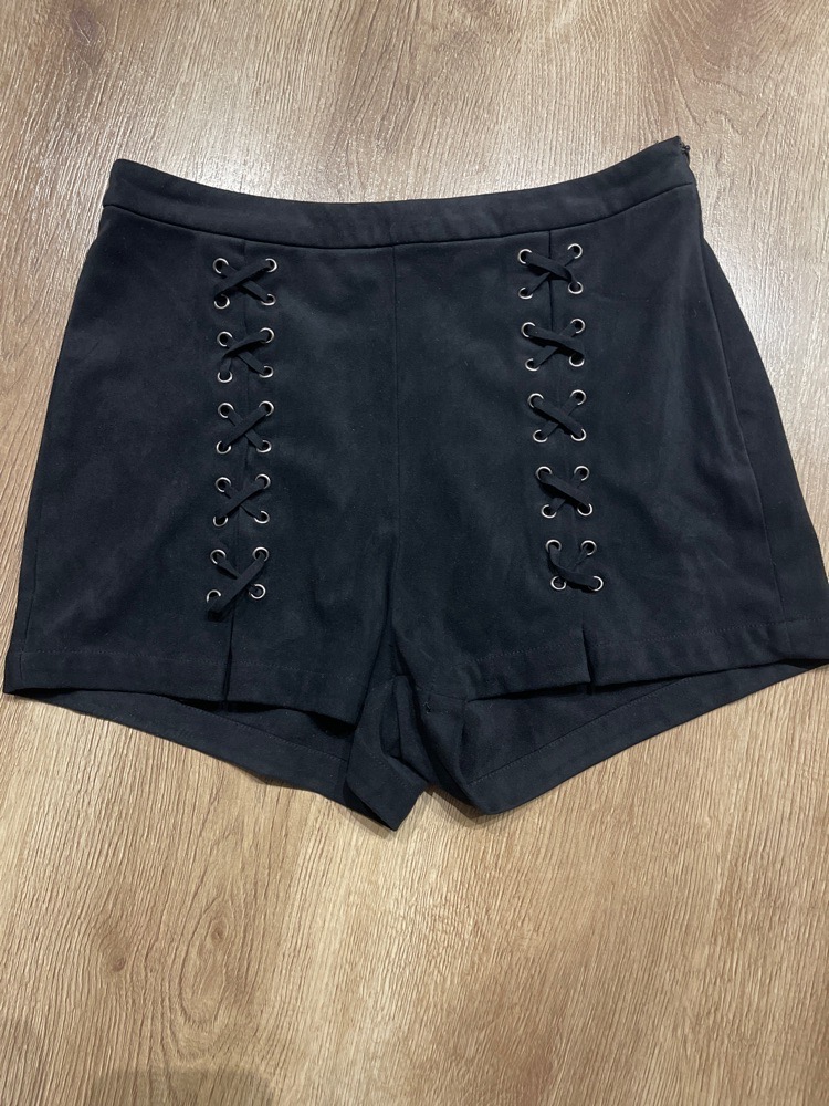 Short en Daim OVS taille 36 (etat10/10)