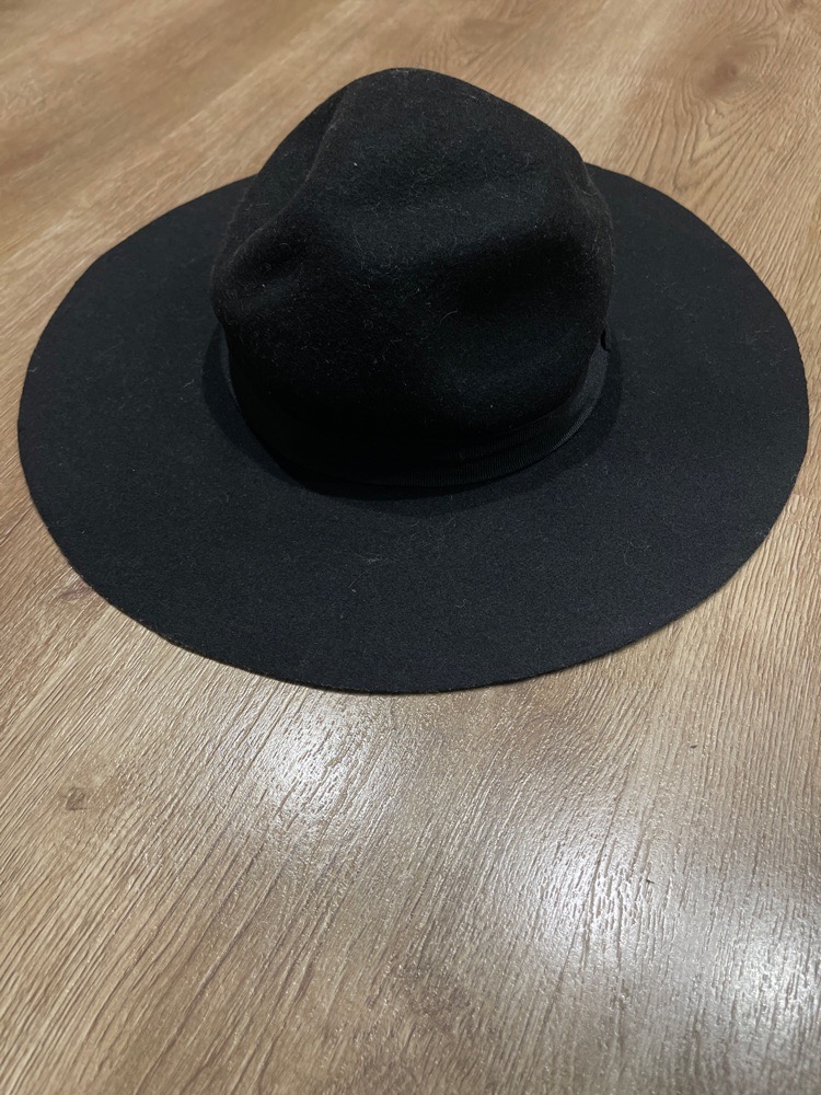 Chapeau 100% Laine (Femme) taille 57