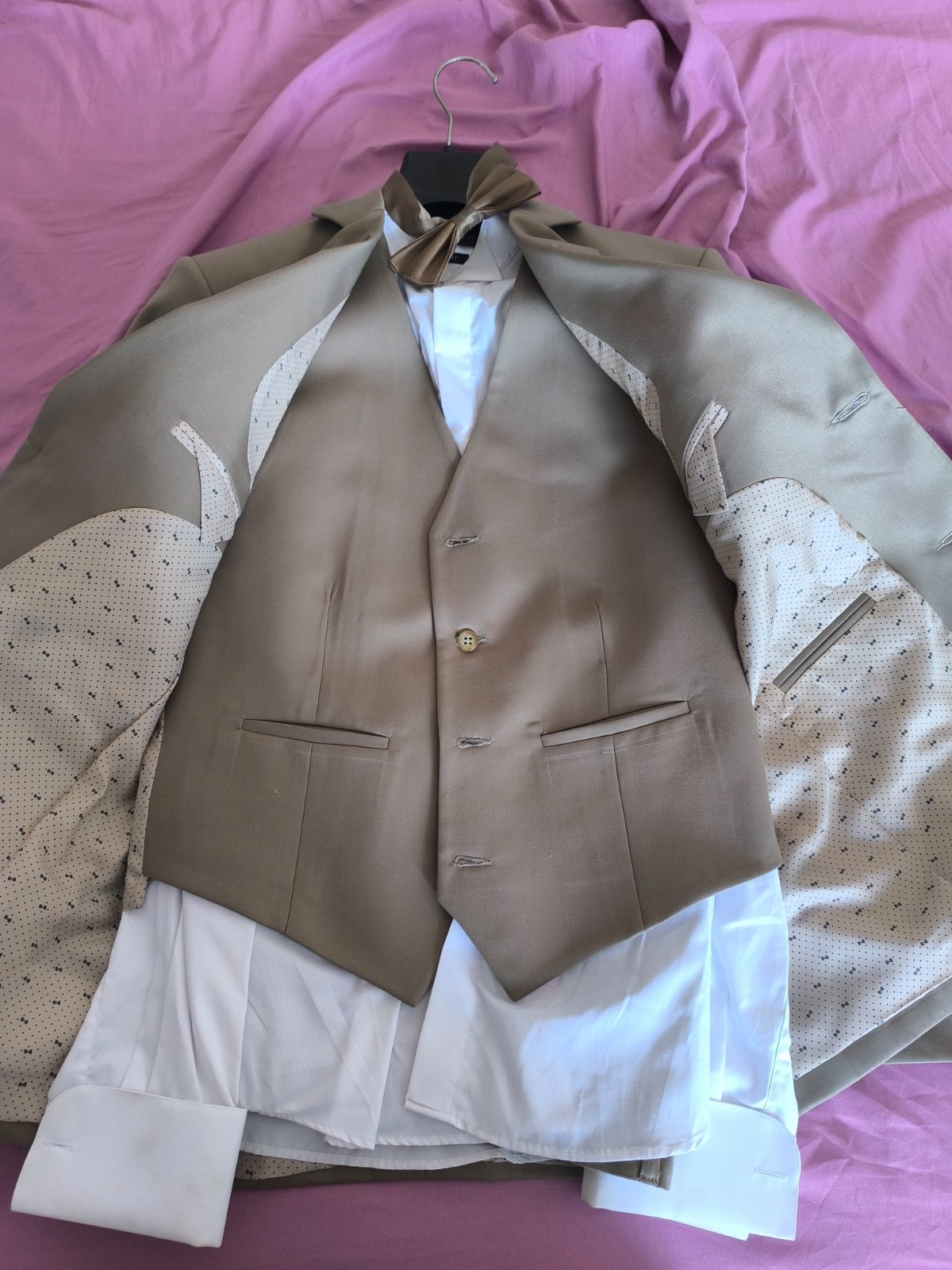 Costume complet