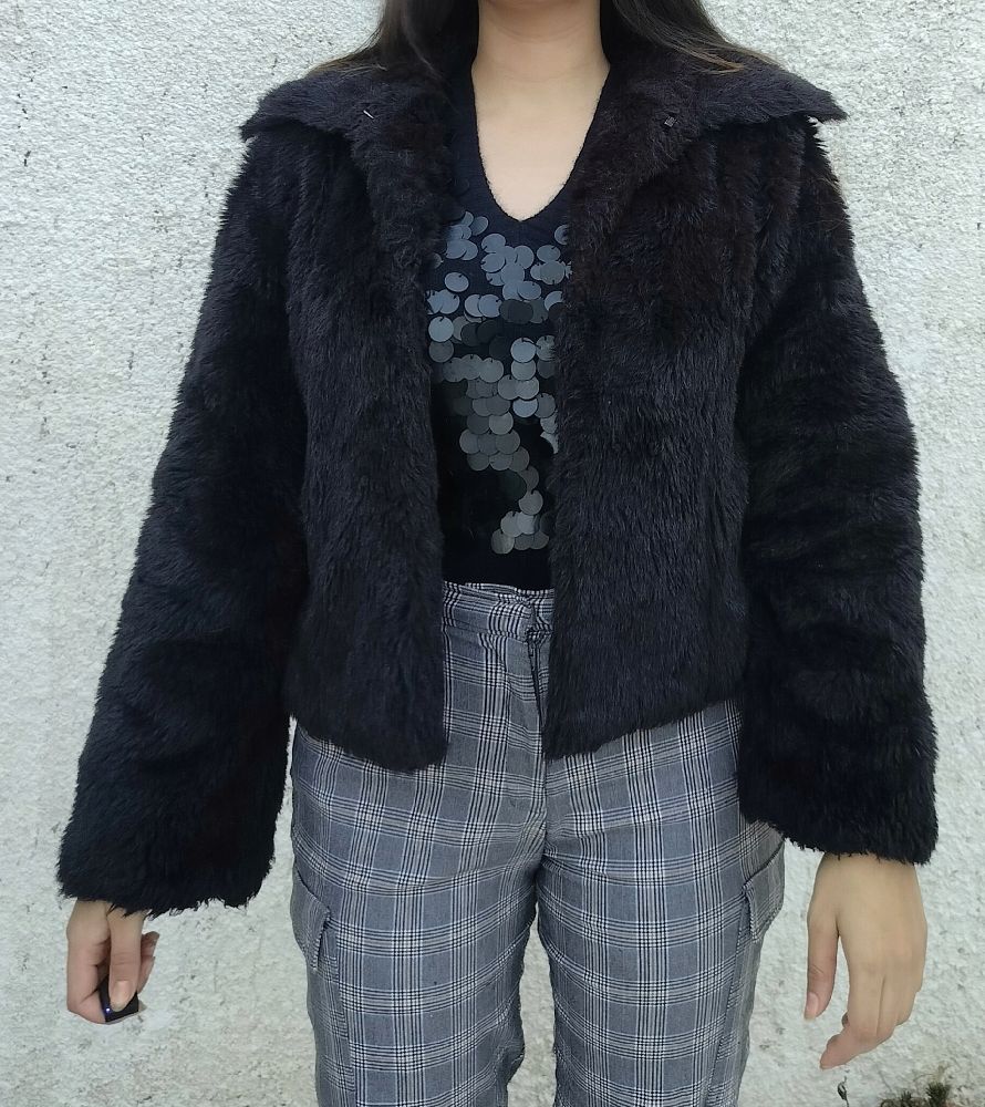 Veste fourrure de la marque Jennyfer 💯