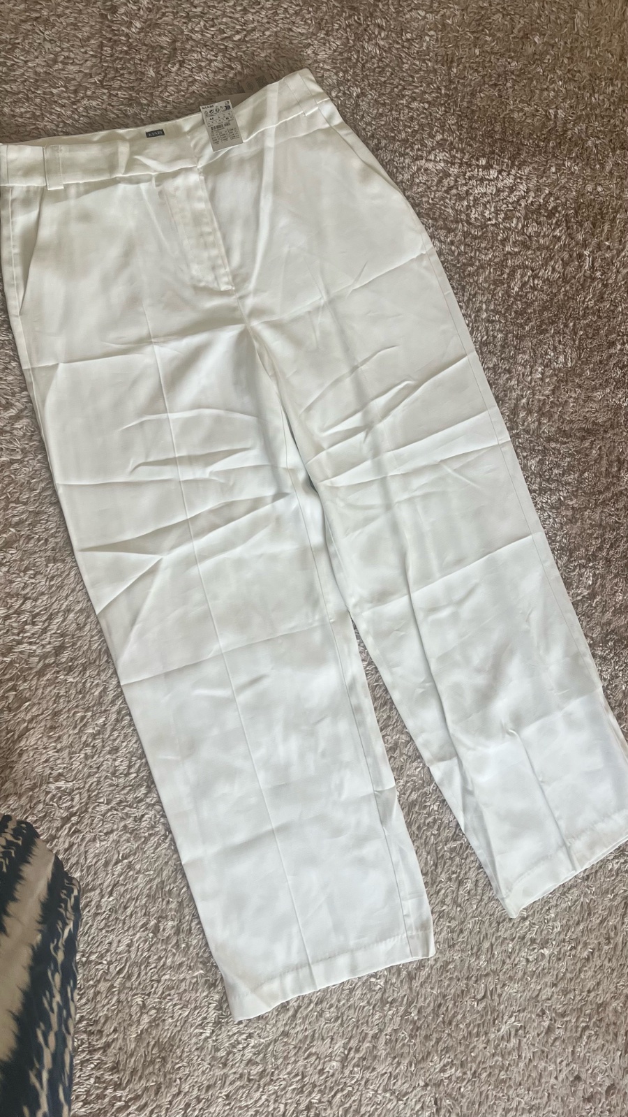 Pantalon large tres chic