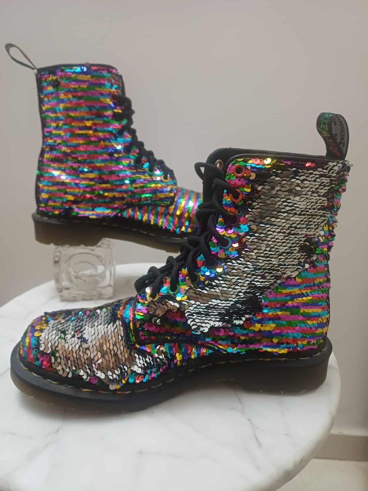 Dr Marten's en cuir et sequins neuves