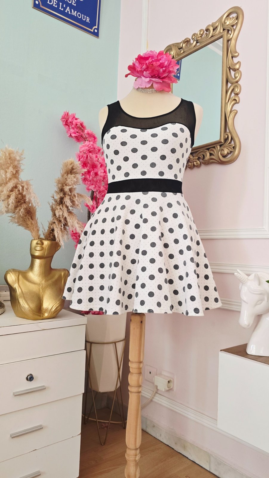 Robe a pois