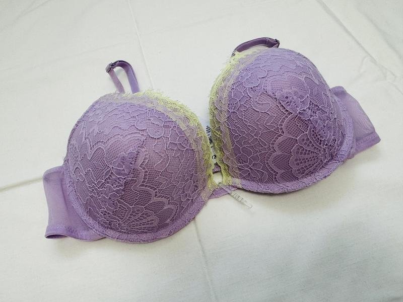 Soutien gorge en dentelle, rembouré, couleur lilas (Primark) 🌹🌹avec cadeaux