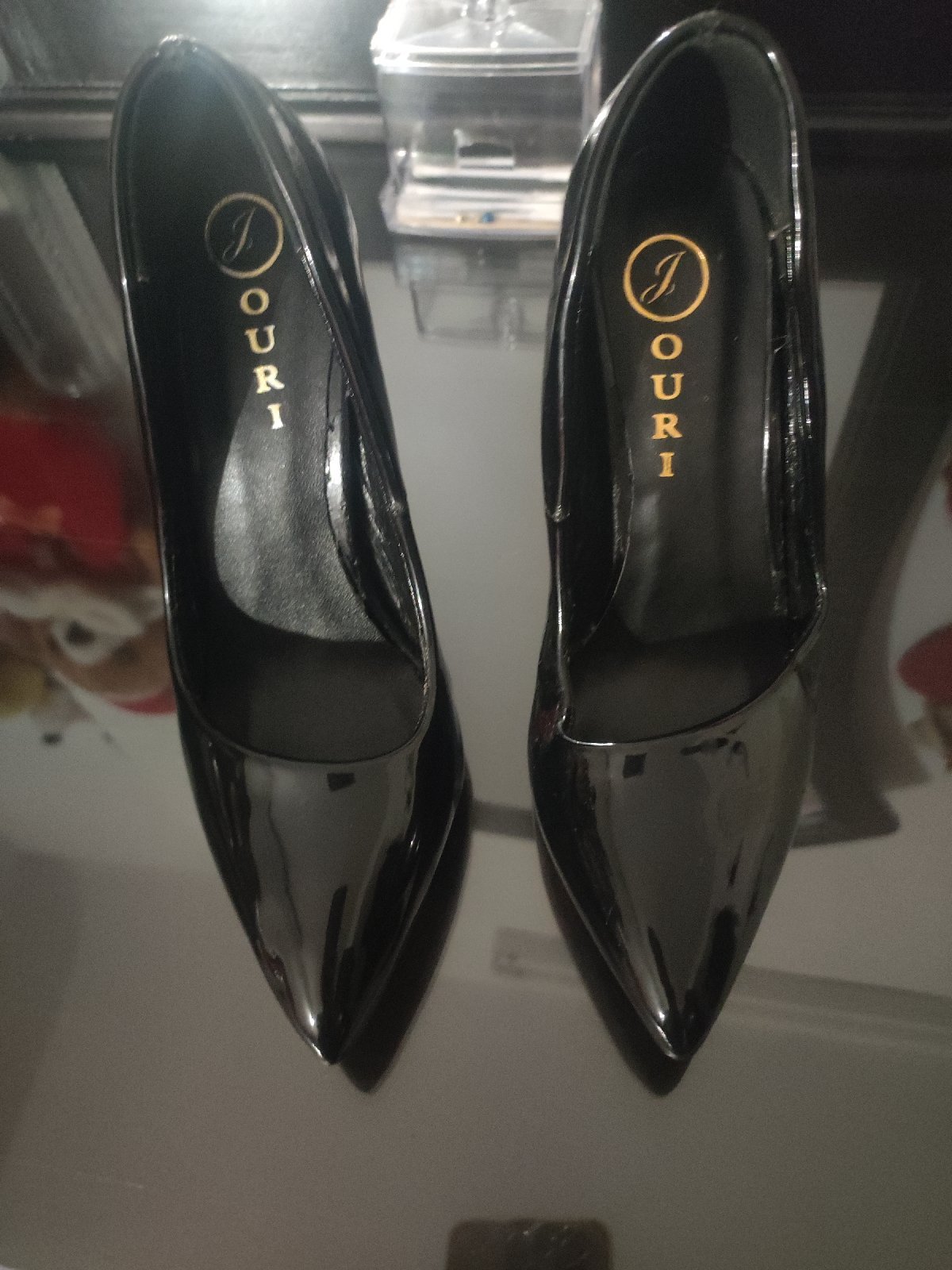 Talons noir vernis pointure 36