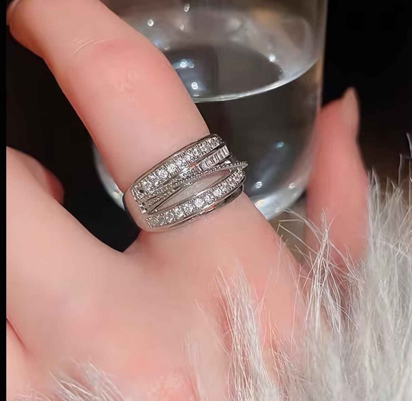 Jolie bague zircon cubique 