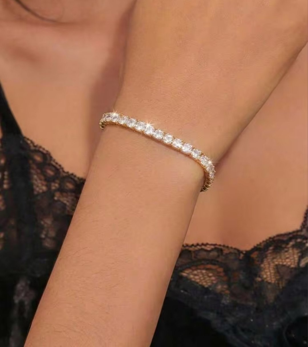 ✨Bracelet de tennis entièrement serti de strass, style hip-hop de luxe, base plaquée or avec design "incrustation de diamants carrés denses 