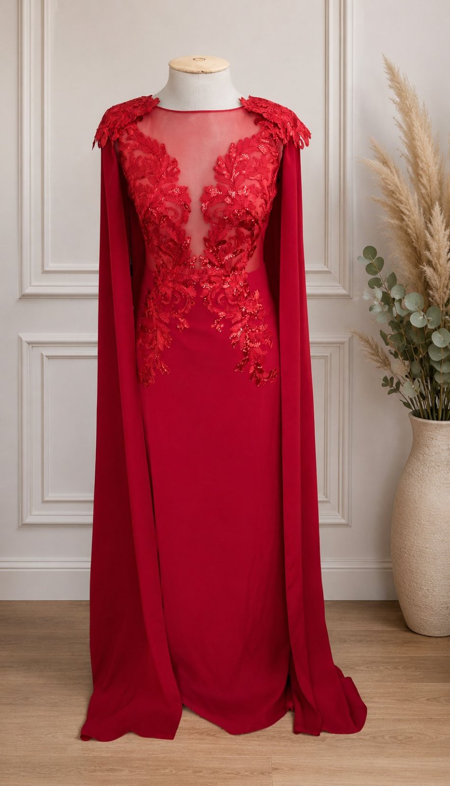 Très chic robe soirée rouge avec cape démontable 