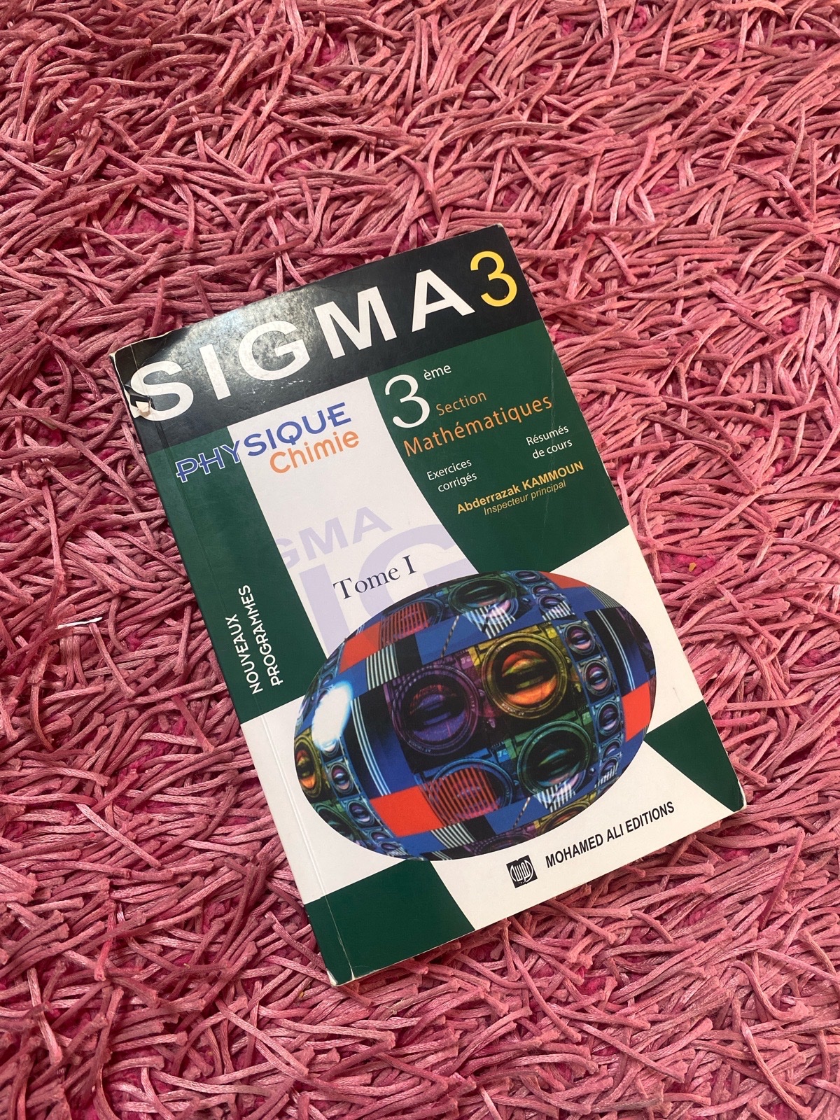 Sigma Tome 1 | J'ai obtenu 18 en physique grâce à ça ...