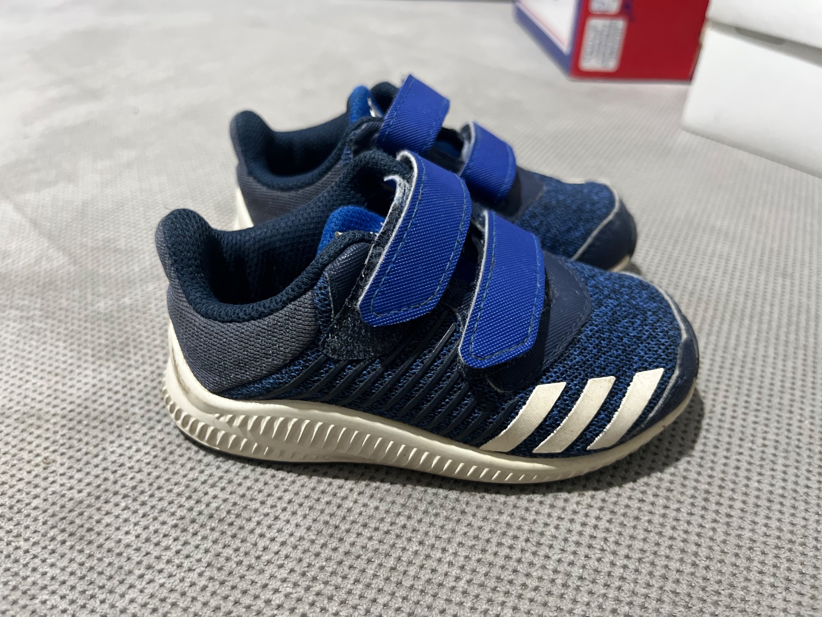 Chaussures Adidas Ortholite