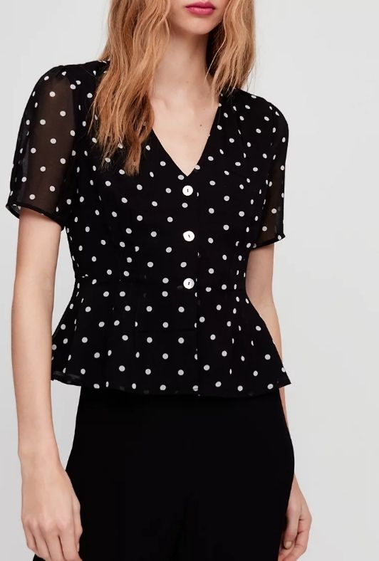 Une blouse