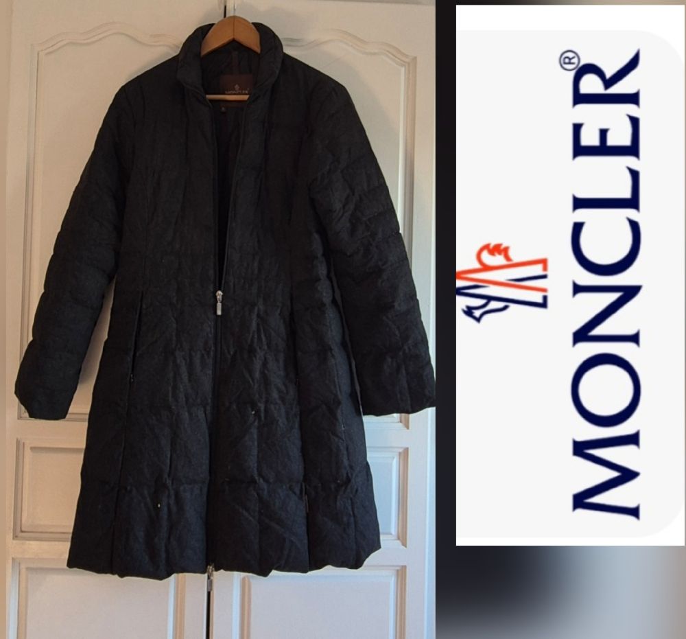 Trés jolie manteau moncler authentique zippé doublure rich n3am 