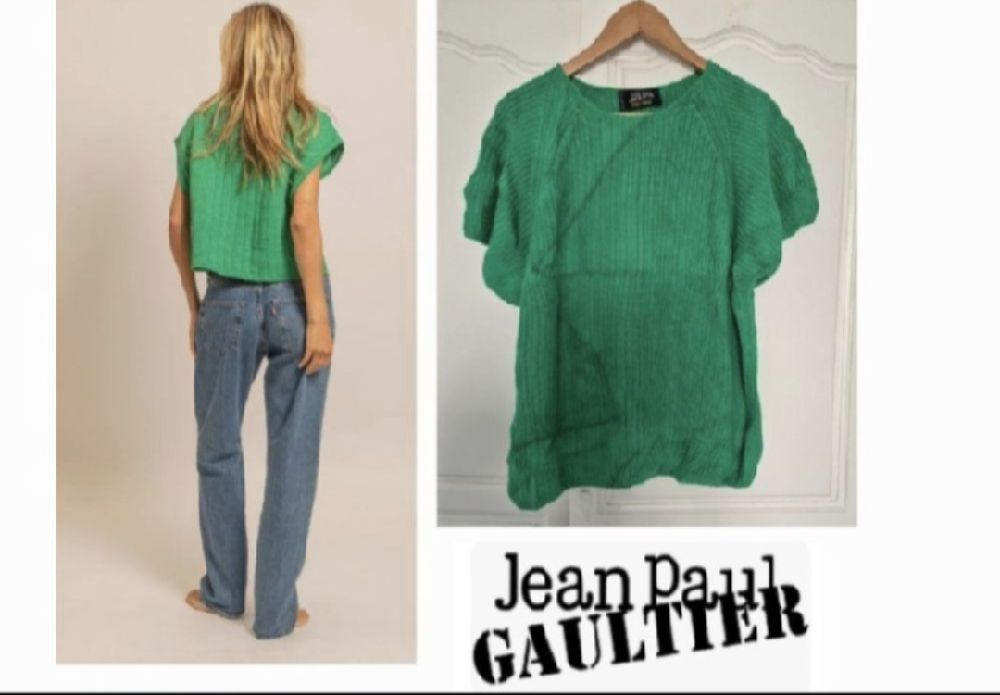 Sublime pull jean paul gaultier authentique en très bon état 