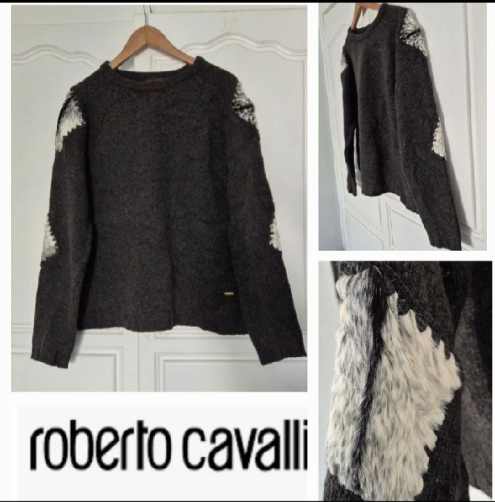 Magnifique pull roberto cavalli 80% peau de chameaux 20% cachemire neuf