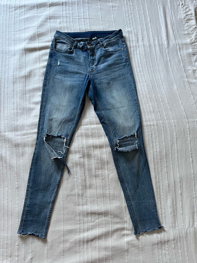 Jean H&M dechire👖profitez des promos dabchy