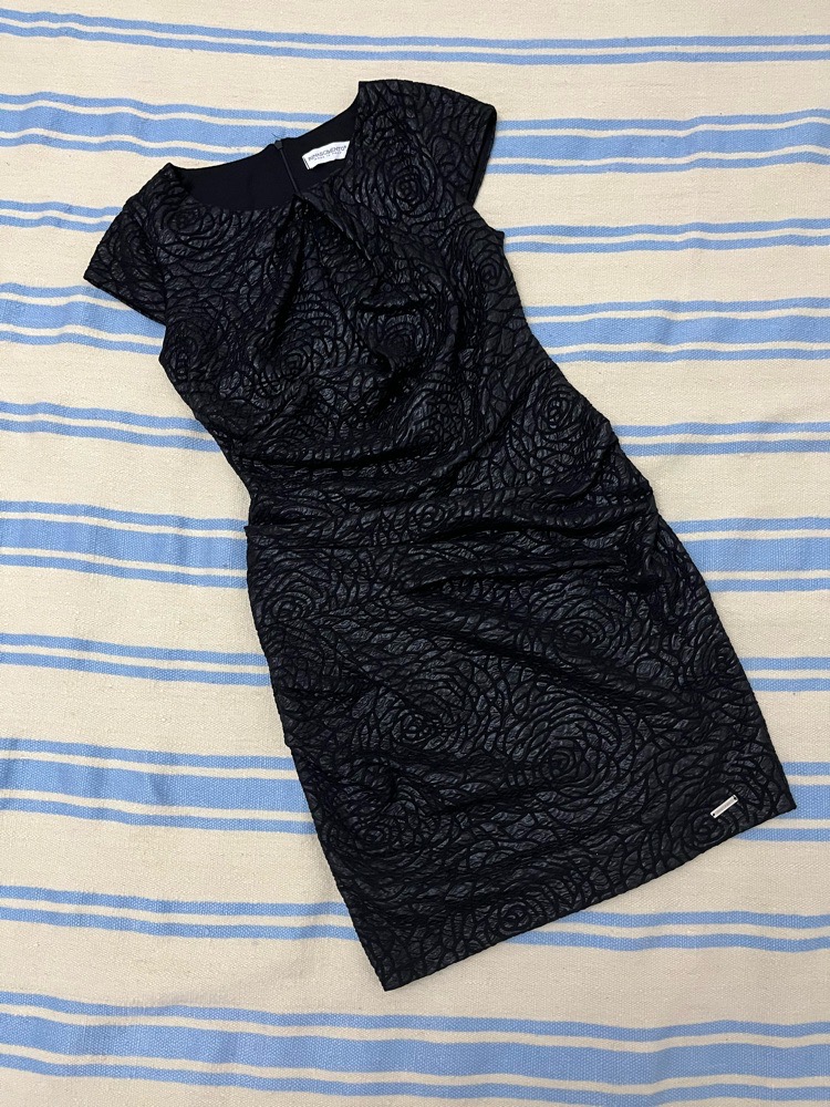 Magnifique robe RINASCIMENTO made inItaly