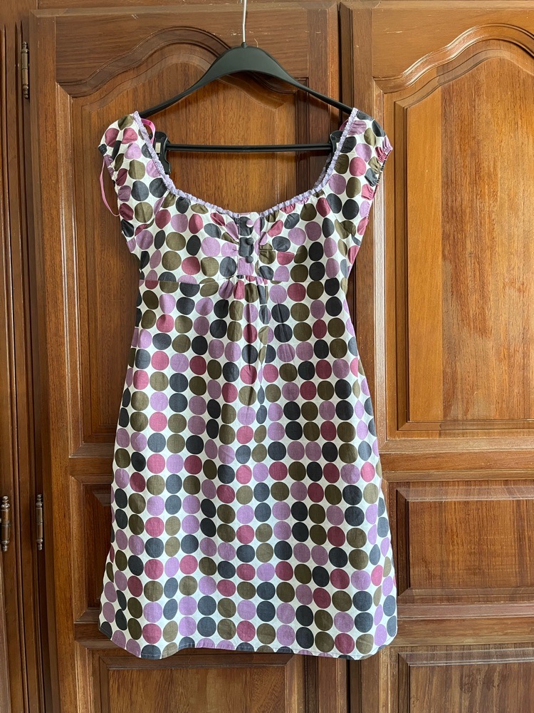 Petite robe  neuuuuuve pour l'ete