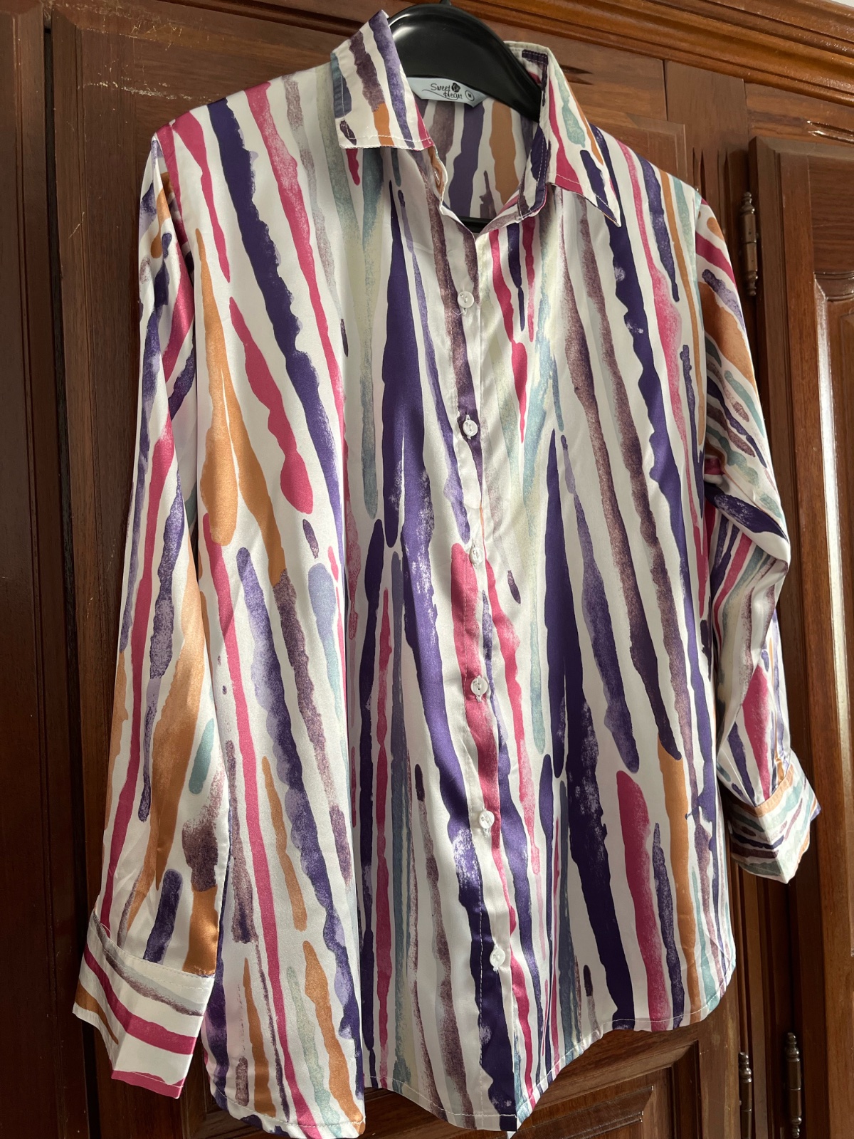 Magnifique chemise en satin🩷💙🤎profitez des promos dabchy