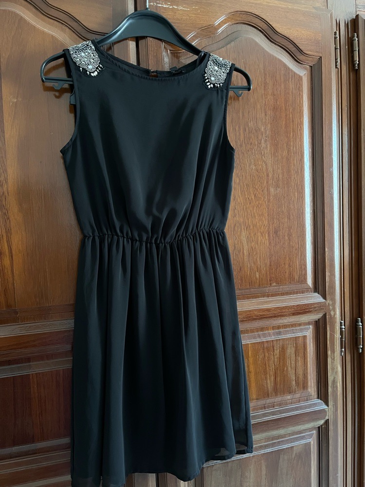 Magnifique robe trapèze de zara tte neuve